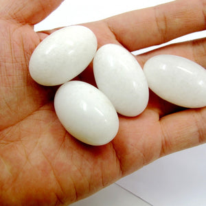White Polished Jade Yoni Egg Set, 3 Pieces