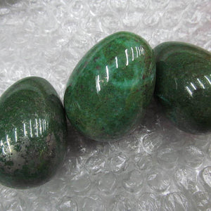 Green Lapis lazuli egg